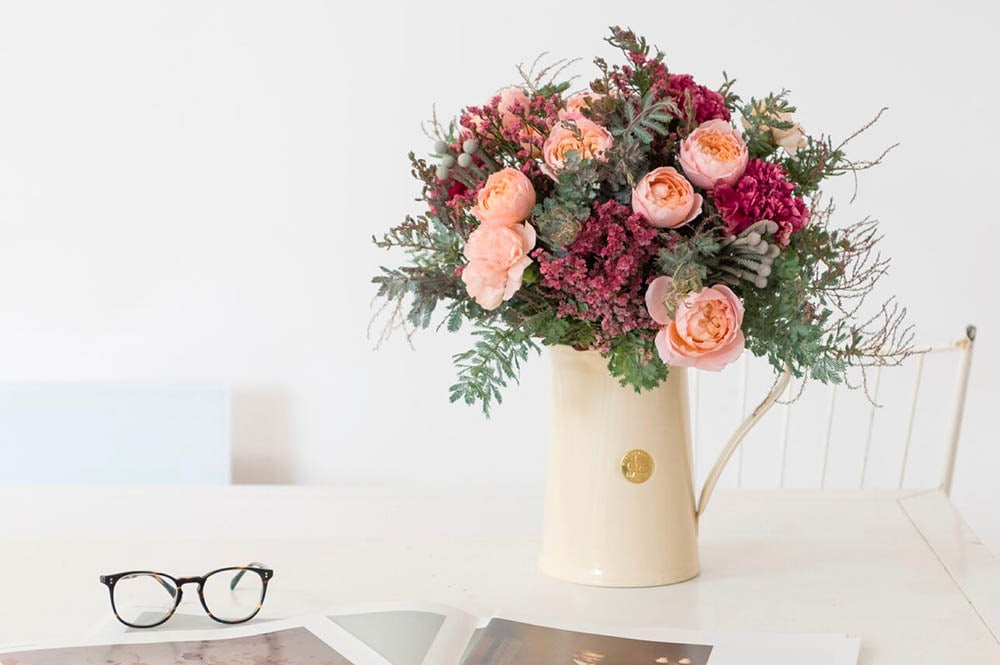 Chez quel fleuriste en ligne offrir un bouquet de fleurs pour un  anniversaire ? | Madame Décore