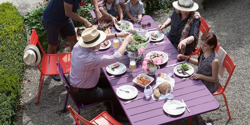 Table de pique-nique pliante en teck massif summer bois naturel Pier Import